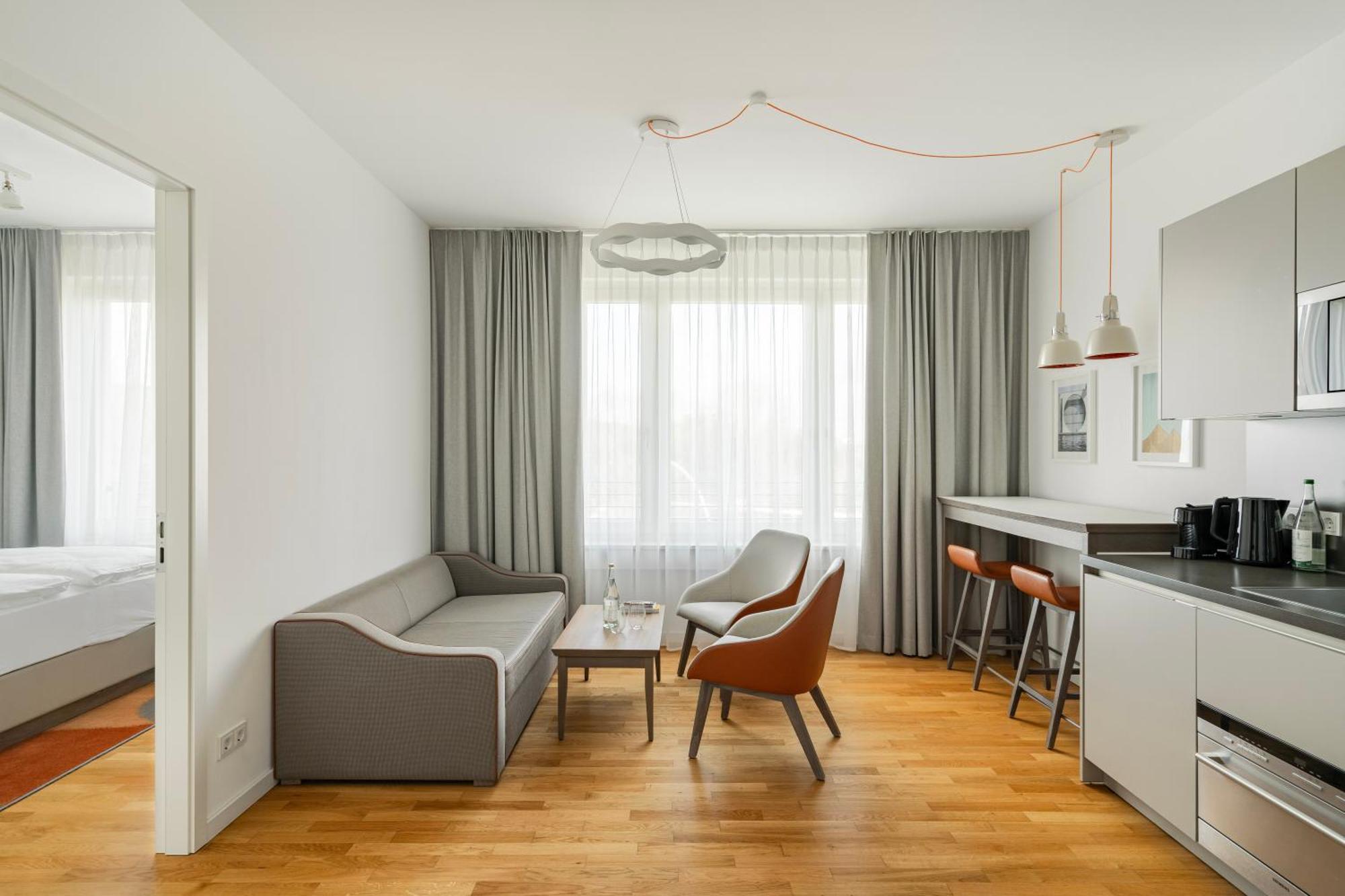 Apartment Suite with Living Area,1642364918:JPEG